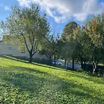 Vikendica House Kuca S 4 Spavace Sobe *