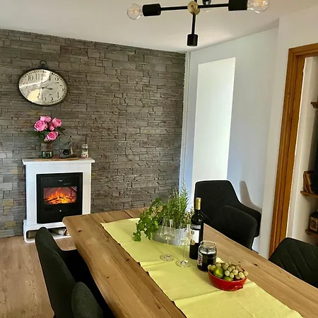 House Kuca S 4 Spavace Sobe بيت للعطل Stara Susica
