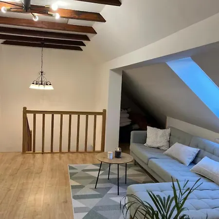 Vikendica House Kuca S 4 Spavace Sobe *