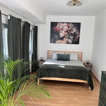 بيت للعطل House Kuca S 4 Spavace Sobe *