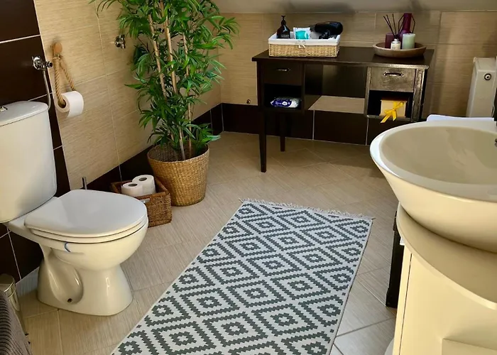 House Kuca S 4 Spavace Sobe *