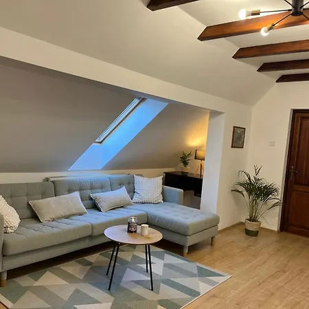 Vikendica House Kuca S 4 Spavace Sobe *