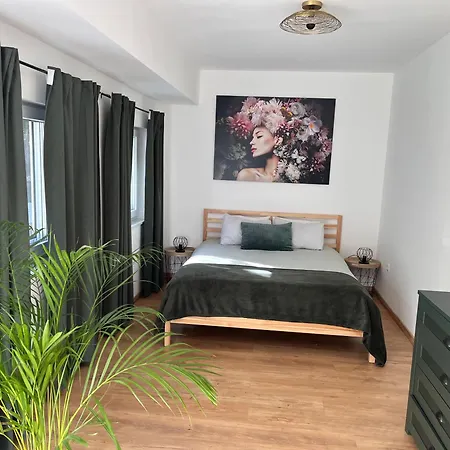 Dom wakacyjny House Kuca S 4 Spavace Sobe