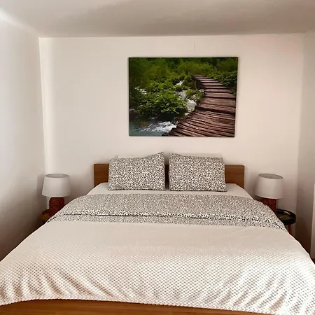 House Kuca S 4 Spavace Sobe Case de vacanță