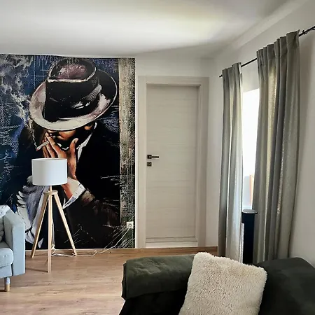 House Kuca S 4 Spavace Sobe Case de vacanță