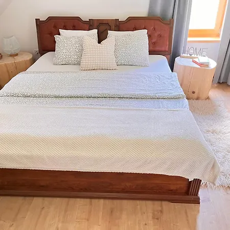 House Kuca S 4 Spavace Sobe Case de vacanță *