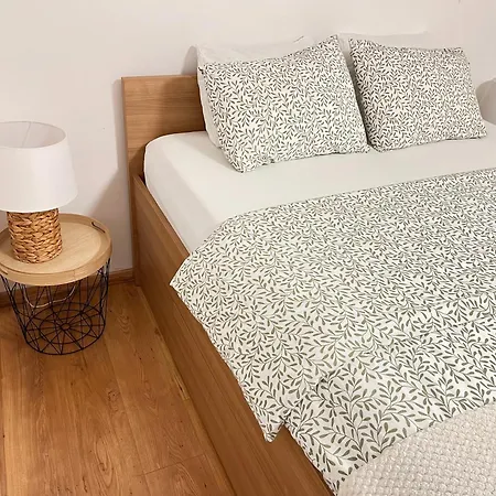House Kuca S 4 Spavace Sobe Case de vacanță
