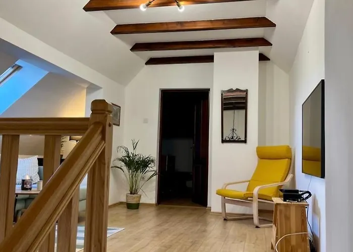 House Kuca S 4 Spavace Sobe Nyaraló *