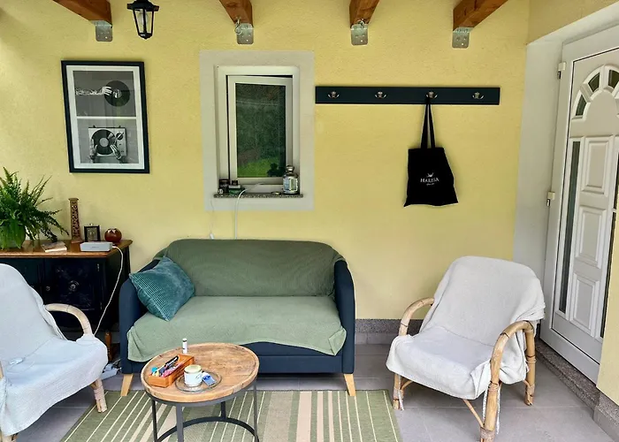 Nyaraló House Kuca S 4 Spavace Sobe *